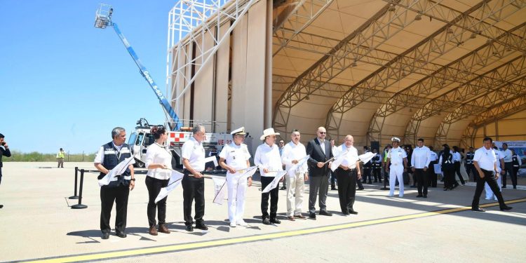 Gobernador Durazo y SEMAR arrancan obras de modernización de aeropuertos de Ciudad Obregón y Guaymas