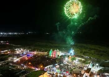 Miles de caborquenses abarrotaron Pueblo Viejo para unidos dar el ¡Grito de Independencia!