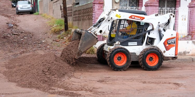 Trabaja el Ayuntamiento de Guaymas en acciones de limpieza