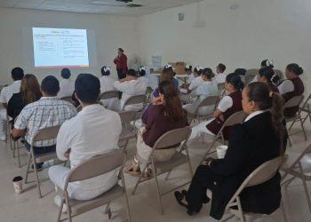 Realiza Ayuntamiento de Guaymas plática sobre violencia laboral.