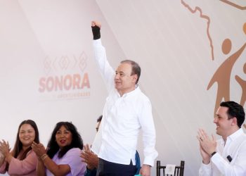 Desea Gobernador Durazo un 2026 de esperanza, paz y nuevas oportunidades a familias sonorenses