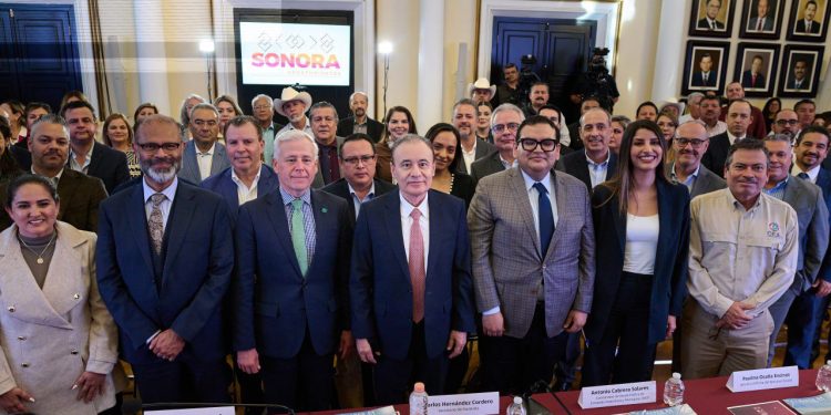 Gobernador Durazo concreta acuerdo de financiamiento para infraestructura sostenible en Sonora