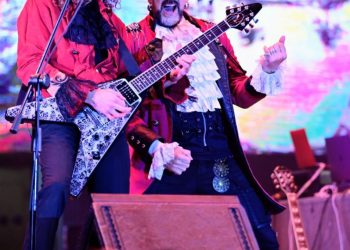 Ofrece FAOT una variedad entre la ópera y rock en su quinta noche