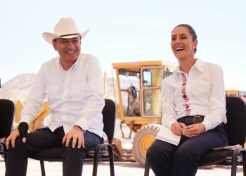 Rehabilitan Durazo y Sheinbaum red carretera de Sonora