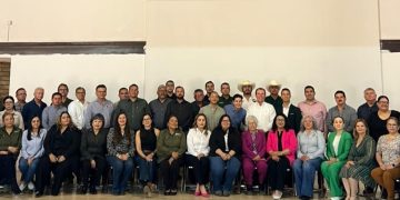 Participa Ayuntamiento de Guaymas en presentación del POET