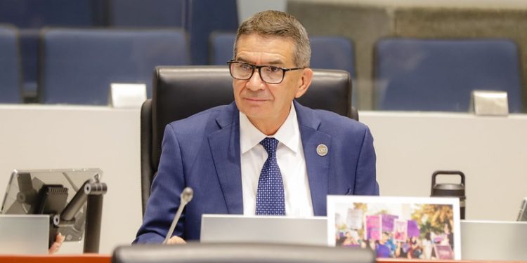 Solicita Norberto Barraza a municipios impulsar proyectos de plantas separadoras de residuos