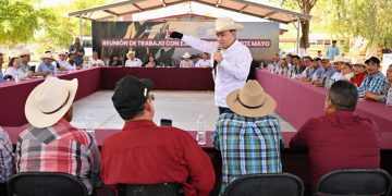 Gobernador Durazo respalda al Fuerte Mayo y asegura agua para el campo
