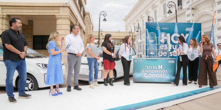 Anuncia Toño Astiazarán a los dos ganadores de los vehículos eléctricos del sorteo “En la H ¡Cumpliendo Ganas!”
