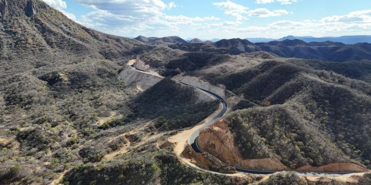 Durazo y Sheinbaum invierten 4 mil millones en modernización de la Guaymas-Chihuahua