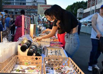 Reiteran llamado a comerciantes a tramitar permisos para Fiestas del Pitic 2026