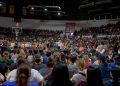 Gobernador Durazo fortalece economía de 16 mil familias con tarjetas de oportunidades del Bienestar