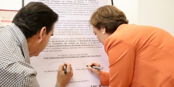 Se firman importante compromiso de cero tolerancia al hostigamiento y acoso sexual entre servidores públicos