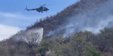 Alcanza CEPC 70 por ciento de control en incendio forestal de Arivechi