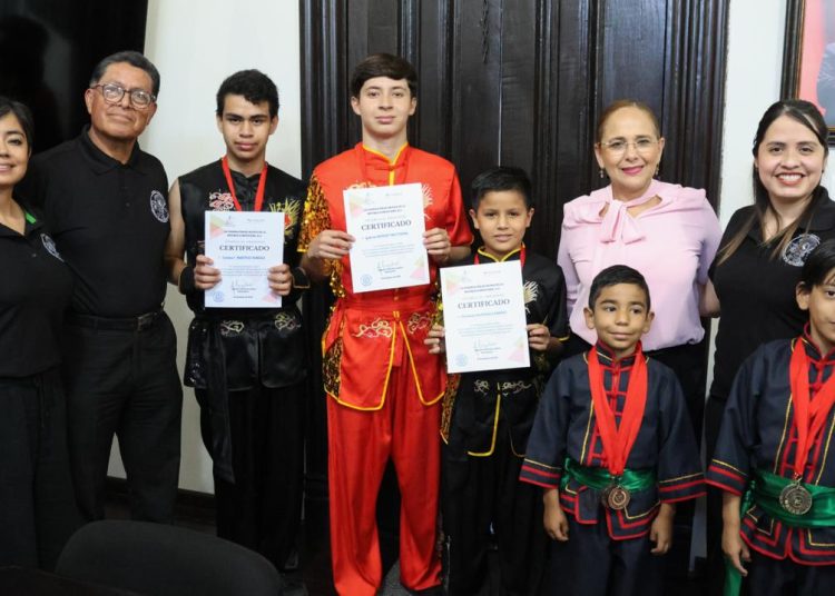 Presidenta Karla Córdova Reconoce a los atletas ganadores del Campeonato Nacional Selectivo de Wu-Shu 2026