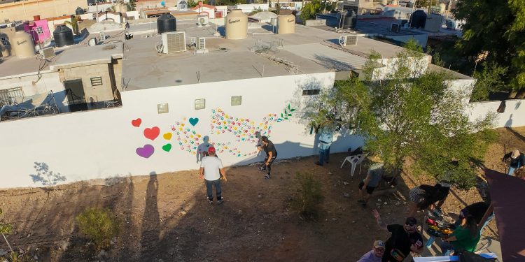 Realiza el Ayuntamiento de Guaymas “Sigamos transformando con amor: la Jornada Nacional de Murales y Mosaicos”
