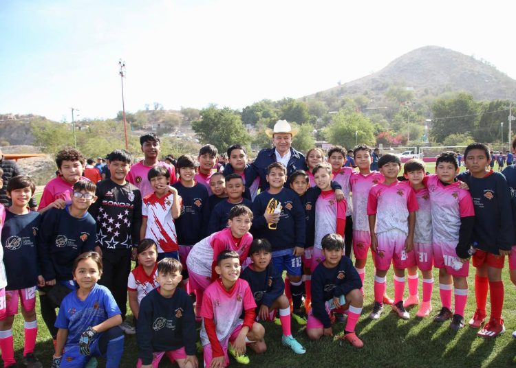 Gobernador Durazo abre puertas al futbol profesional con visorías para jóvenes sonorenses