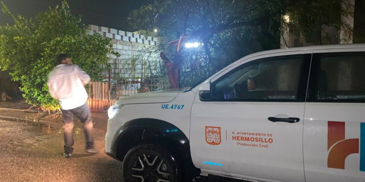 Coordina Ayuntamiento atención a reportes por lluvias en Hermosillo