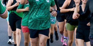 Celebra Toño Astiazarán exitoso Trote Amistoso rumbo al Maratón Internacional Hermosillo 2026