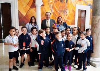Gobernador Durazo da a conocer calendario escolar 2026-2027; regreso a clases será el 31 de agosto