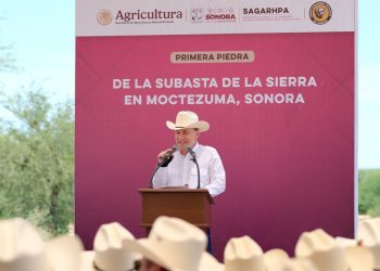 Con apoyo de presidenta Sheinbaum, Gobernador Durazo inicia construcción de Subasta ganadera de la sierra en Moctezuma